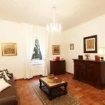 Borgo Iris Farmház *